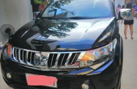 Selling Mitsubishi Strada 2015 Manual Diesel in Consolacion