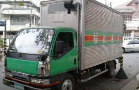 Selling Isuzu Giga 2005 Van Manual Diesel in Manila