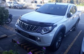 Selling 2nd Hand Mitsubishi Strada 2015 at 50000 km in Biñan
