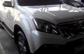 Isuzu Mu-X 2016 Automatic Diesel for sale in Pasig