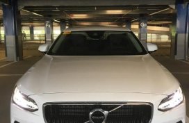 Selling Brand New 2019 Volvo S90 in Las Piñas