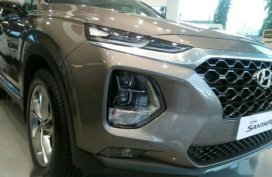 Selling Hyundai Santa Fe 2019 Automatic Diesel in Makati