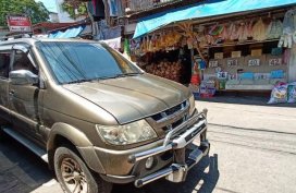 Selling 2005 Isuzu Sportivo in Marikina