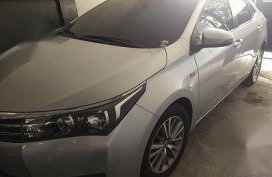 Sell 2nd Hand 2014 Toyota Altis Manual Gasoline at 120000 km in Pasig