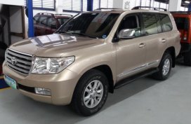 Selling 2nd Hand Toyota Land Cruiser 2011 in Manila