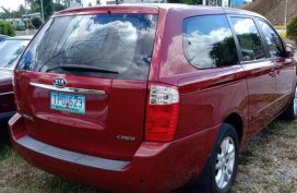 Selling 2nd Hand Kia Carnival 2010 in Silang
