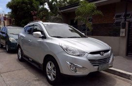 Selling Hyundai Tucson 2011 Automatic Gasoline in Parañaque