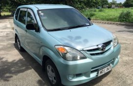 Selling 2nd Hand Toyota Avanza 2009 in Cabuyao