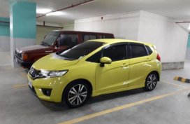 2nd Hand Honda Jazz 2015 for sale in Quezon City