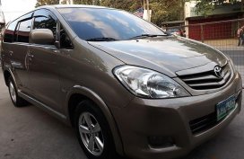 Sell Beige 2010 Toyota Innova at 66000 km in Manila