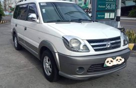 Selling Used Mitsubishi Adventure 2011 in Daraga