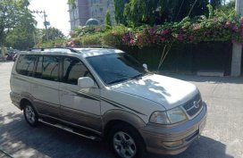 Selling 2nd Hand Toyota Revo in Biñan