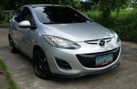 Selling 2nd Hand Mazda 2 2013 in Tanauan