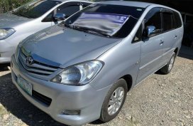 Selling Toyota Innova 2010 at 70000 km in Santiago
