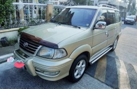 Used Toyota Revo 2004 at 100000 km for sale