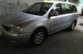 Used Kia Carnival 2013 at 130000 km for sale