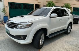 Selling Toyota Fortuner 2012 Automatic Diesel in Quezon City