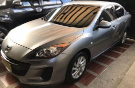 Used Mazda 3 2013 at 60000 km for sale
