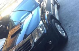 Selling Toyota Hilux 2015 Automatic Diesel in Imus
