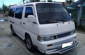Sell 2nd Hand 2005 Nissan Urvan Escapade at 130000 km in Olongapo
