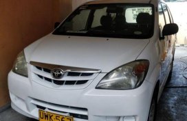 Selling 2nd Hand Toyota Avanza 2011 in Las Piñas