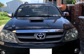 Sell 2nd Hand 2006 Toyota Fortuner in Biñan