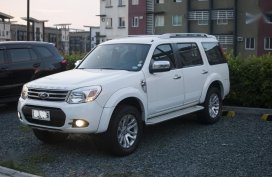 Selling Ford Everest 2015 Automatic Diesel in Quezon City