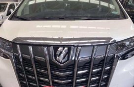 Selling New Toyota Alphard 2019 in Biñan