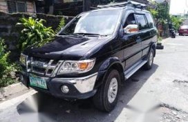 Used Isuzu Crosswind 2010 for sale in Baguio