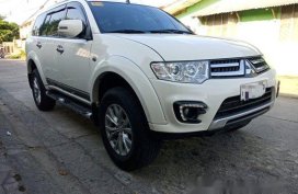 Selling White Mitsubishi Montero Sport 2015 Automatic Diesel at 36000 km 