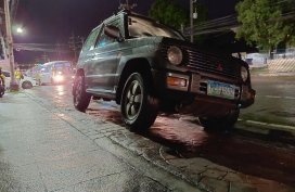 Selling Mitsubishi Pajero 1998 Automatic Gasoline in Manila