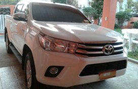 Selling Toyota Hilux 2016 Automatic Diesel in Calamba