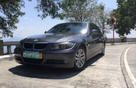 Selling Bmw 320I 2005 Automatic Gasoline 
