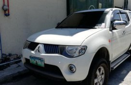 Selling 2nd Hand Mitsubishi Strada 2009 in Parañaque