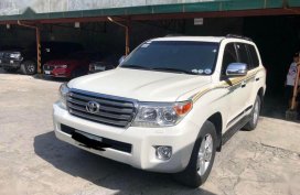 Selling Toyota Land Cruiser 2012 Automatic Diesel in Manila