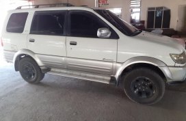 2nd Hand Isuzu Crosswind 2005 at 130000 km for sale