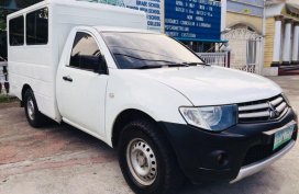 Sell 2nd Hand 2012 Mitsubishi L200 at 70000 km in Marikina