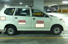 Sell 2nd Hand 2010 Toyota Avanza Manual Gasoline at 130000 km in Makati