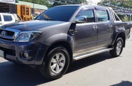 Sell 2nd Hand 2011 Toyota Hilux Manual Diesel at 78000 km in Rosales