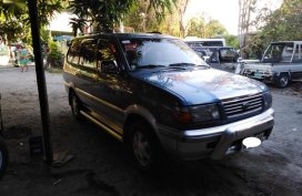 Selling Toyota Revo 2000 Automatic Gasoline in Kawit