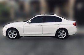 White Bmw 318D 2017 Automatic Diesel for sale in Bacoor