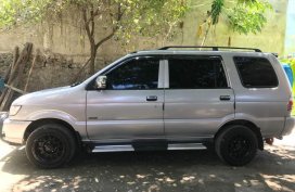 Selling Isuzu Crosswind 2002 at 110000 km in Consolacion