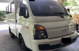 2nd Hand Hyundai H-100 2016 Van at Manual Diesel for sale in Cebu City