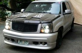 2nd Hand Cadillac Escalade 2002 for sale in Quezon City