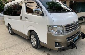 Selling 2nd Hand Toyota Hiace 2012 in Manticao
