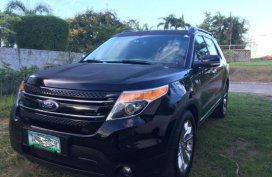 Selling Ford Explorer 2013 Automatic Gasoline in Pateros
