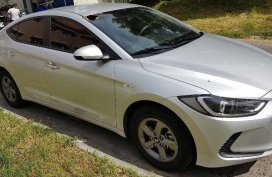 2nd Hand Hyundai Elantra 2018 Manual Gasoline for sale in Tagaytay