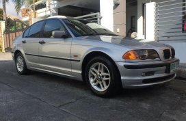 Selling 2nd Hand Bmw 318I 2002 at 50000 km in Pasig