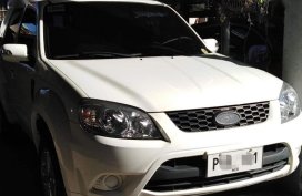 2nd Hand Ford Escape 2011 Automatic Gasoline for sale in Angeles