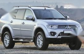 Selling Mitsubishi Montero 2013 Automatic Diesel in Malolos